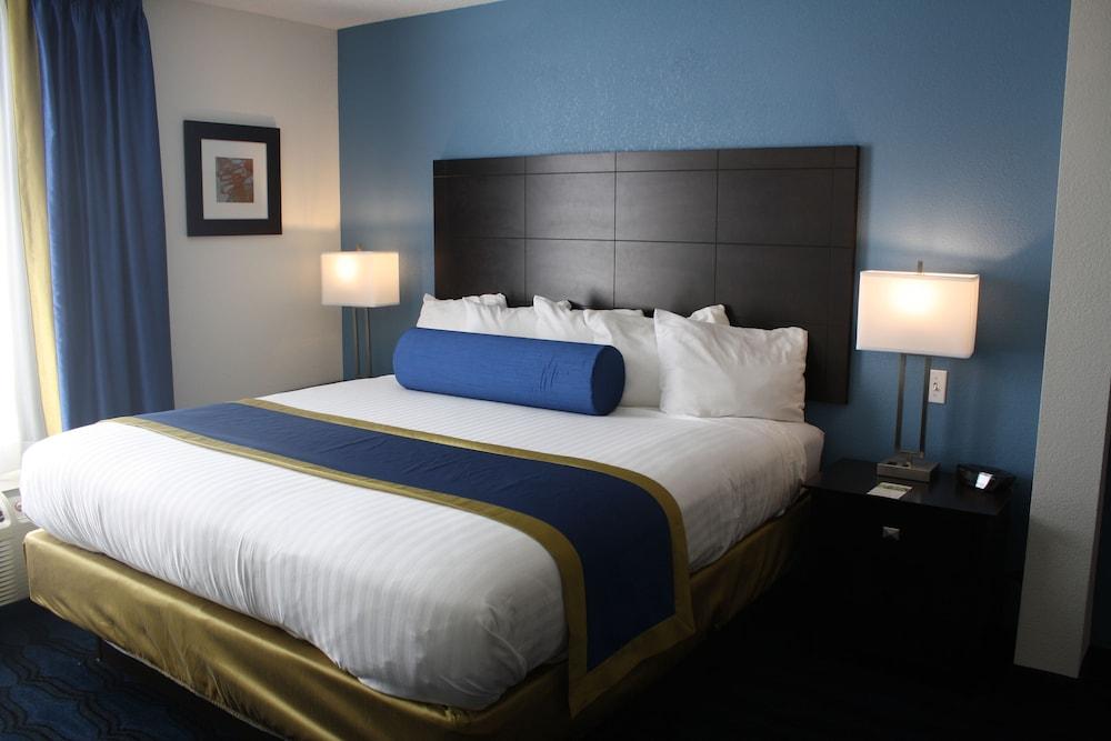 Holiday Inn Express St. Louis Arpt - Maryland Hgts, An Ihg Hotel Maryland Heights Exterior photo